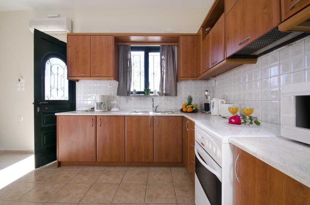 Villa Alimedon Almirida Pokoj fotografie