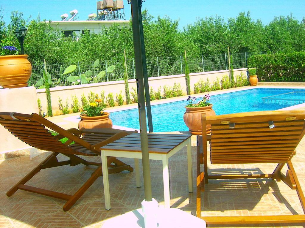 Villa Alimedon Almirida Pokoj fotografie